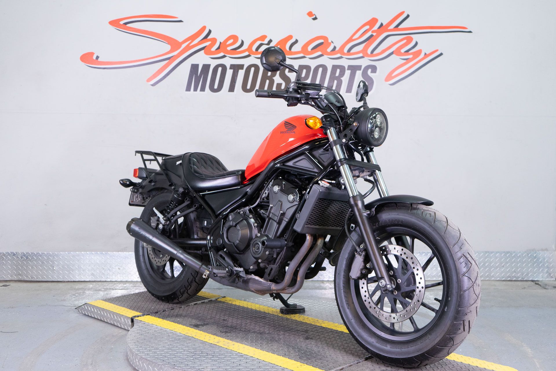 2017 Honda Rebel 500 in Sacramento, California - Photo 2