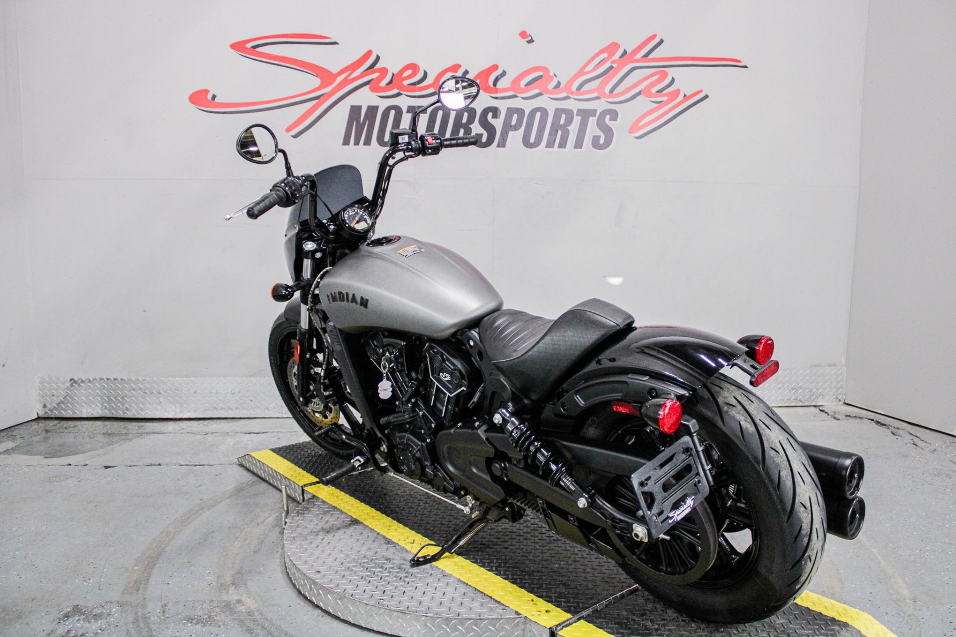 Rear Left Side Angle - Photo 7