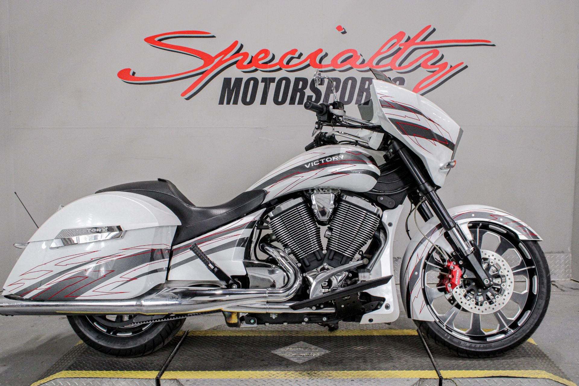 その他 MAY HISTORY 08 2008 Victory Motorcycles 8-BALL KINGPIN - 1634cc Prices and