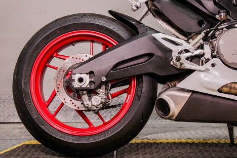 2017 Ducati Superbike 959 Panigale (US version) in Sacramento, California - Photo 4