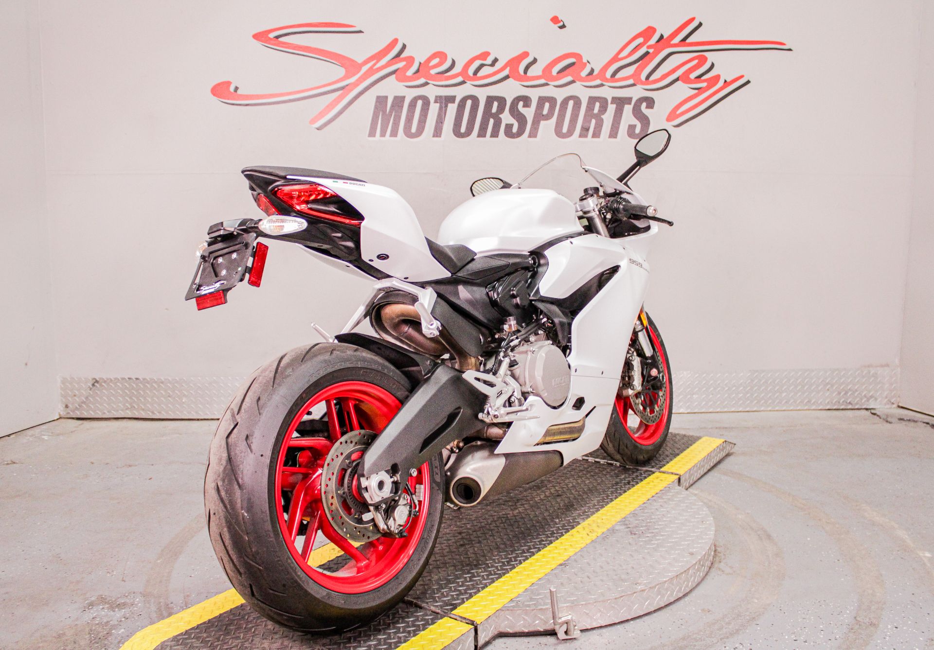 2017 Ducati Superbike 959 Panigale (US version) in Sacramento, California - Photo 5