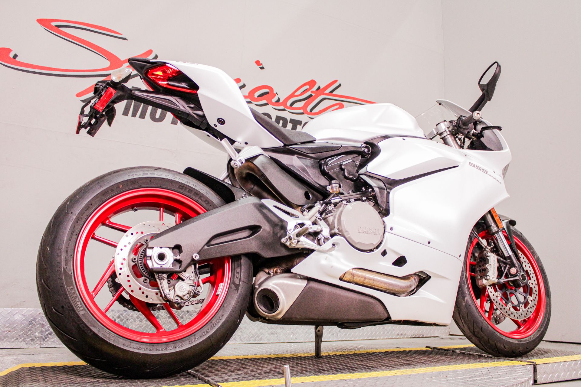 2017 Ducati Superbike 959 Panigale (US version) in Sacramento, California - Photo 15
