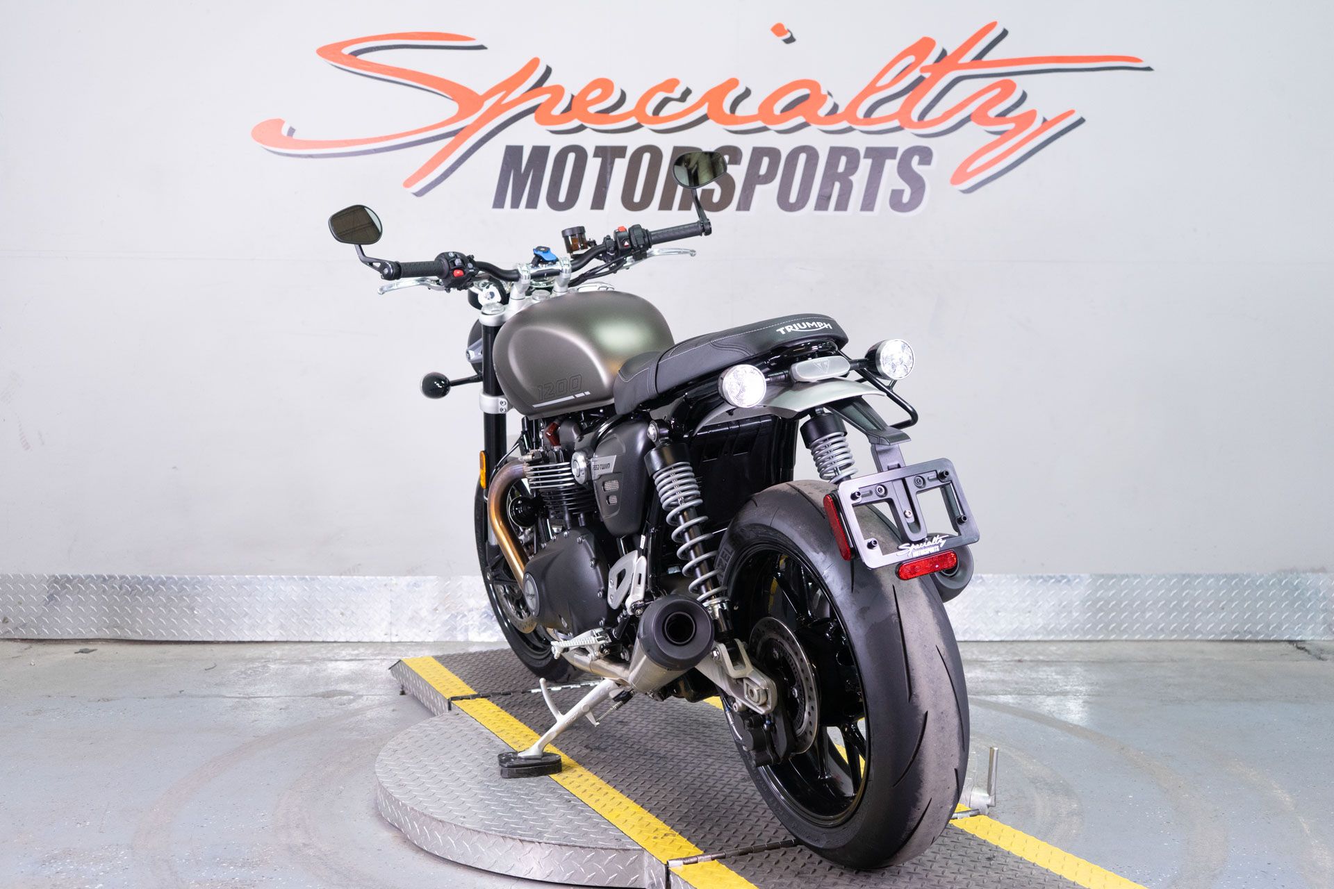 2024 Triumph Speed Twin 1200 in Sacramento, California - Photo 5