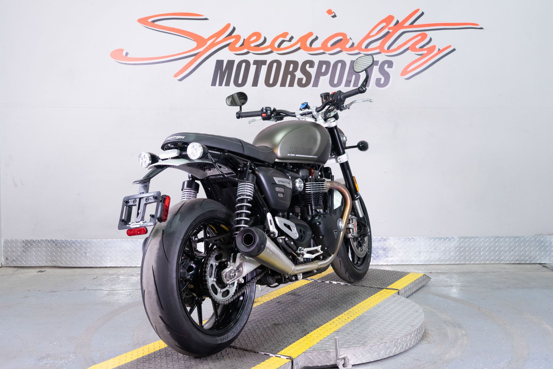 2024 Triumph Speed Twin 1200 in Sacramento, California - Photo 6