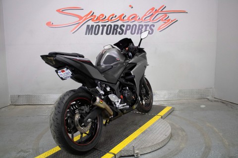 2016 Yamaha YZF-R3 in Sacramento, California - Photo 5