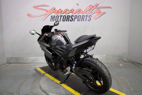 2016 Yamaha YZF-R3 in Sacramento, California - Photo 7