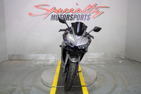 2016 Yamaha YZF-R3 in Sacramento, California - Photo 12