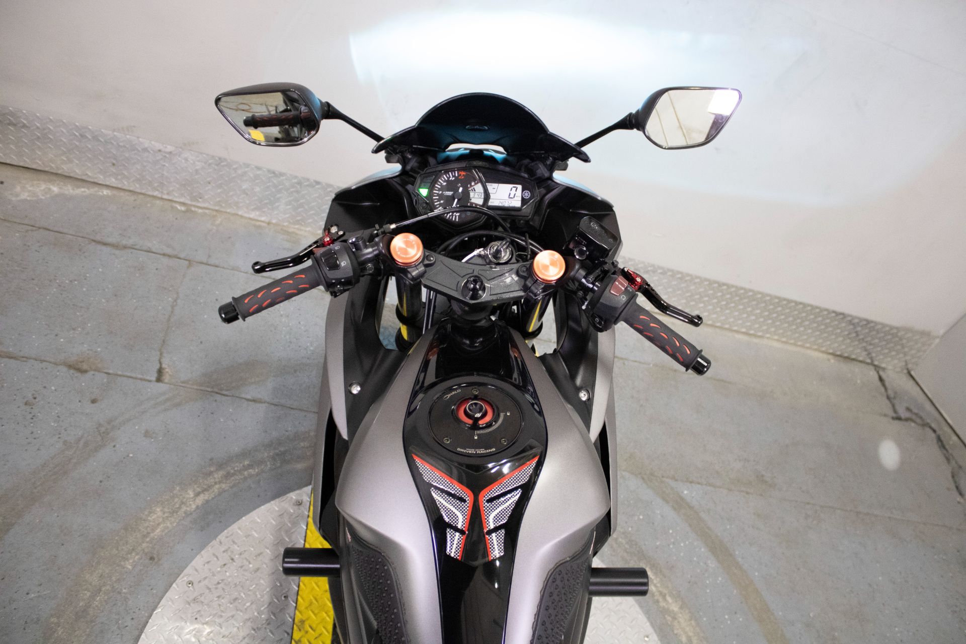 2016 Yamaha YZF-R3 in Sacramento, California - Photo 17