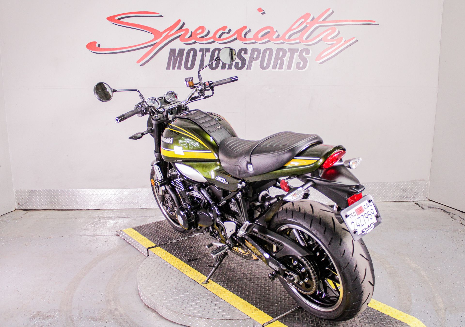 KAW042678 - 2020 - Kawasaki - Z900RS ABS Rear Left Side Angle - Photo 7