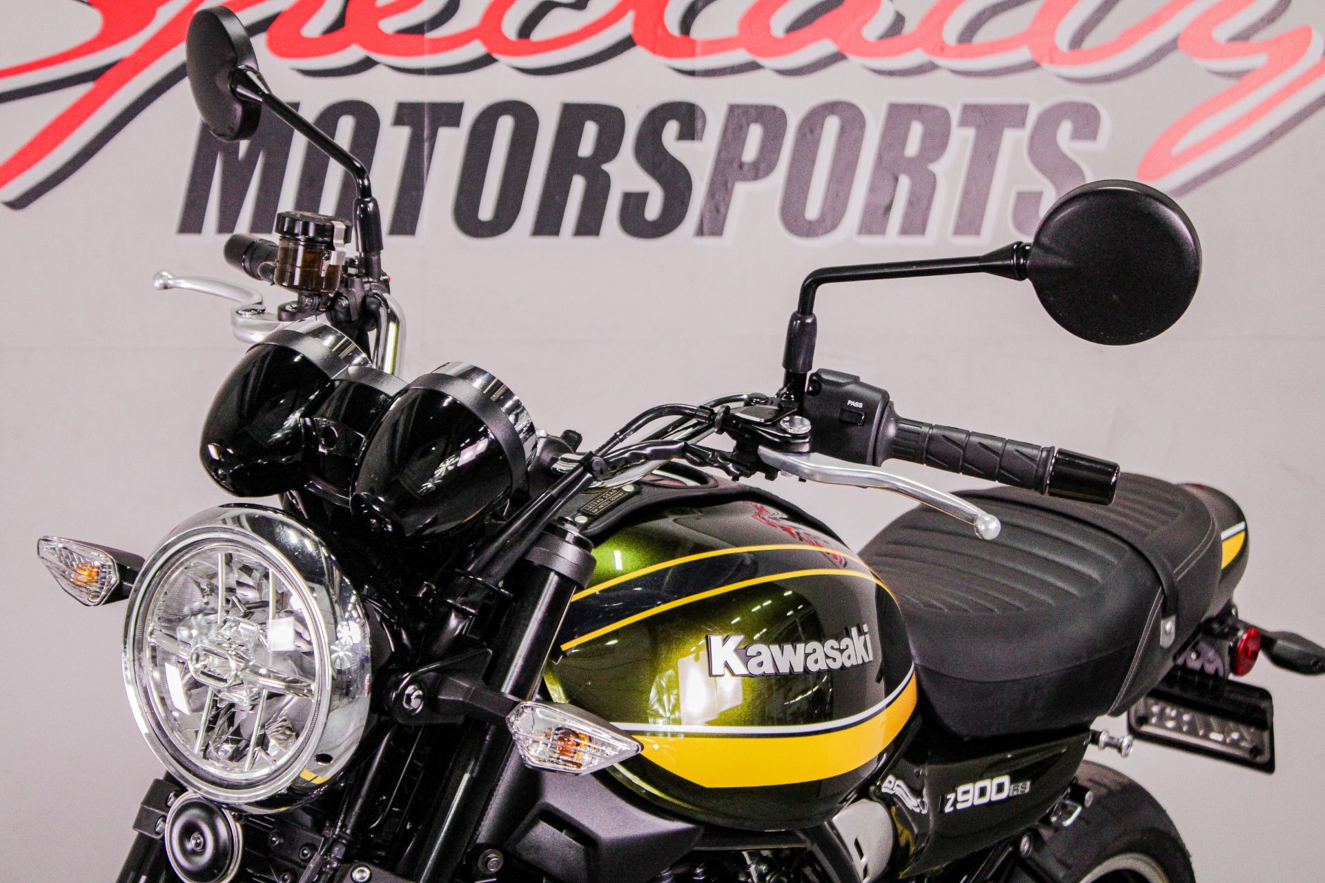 KAW042678 - 2020 - Kawasaki - Z900RS ABS Front Left Zoomed In - Photo 11