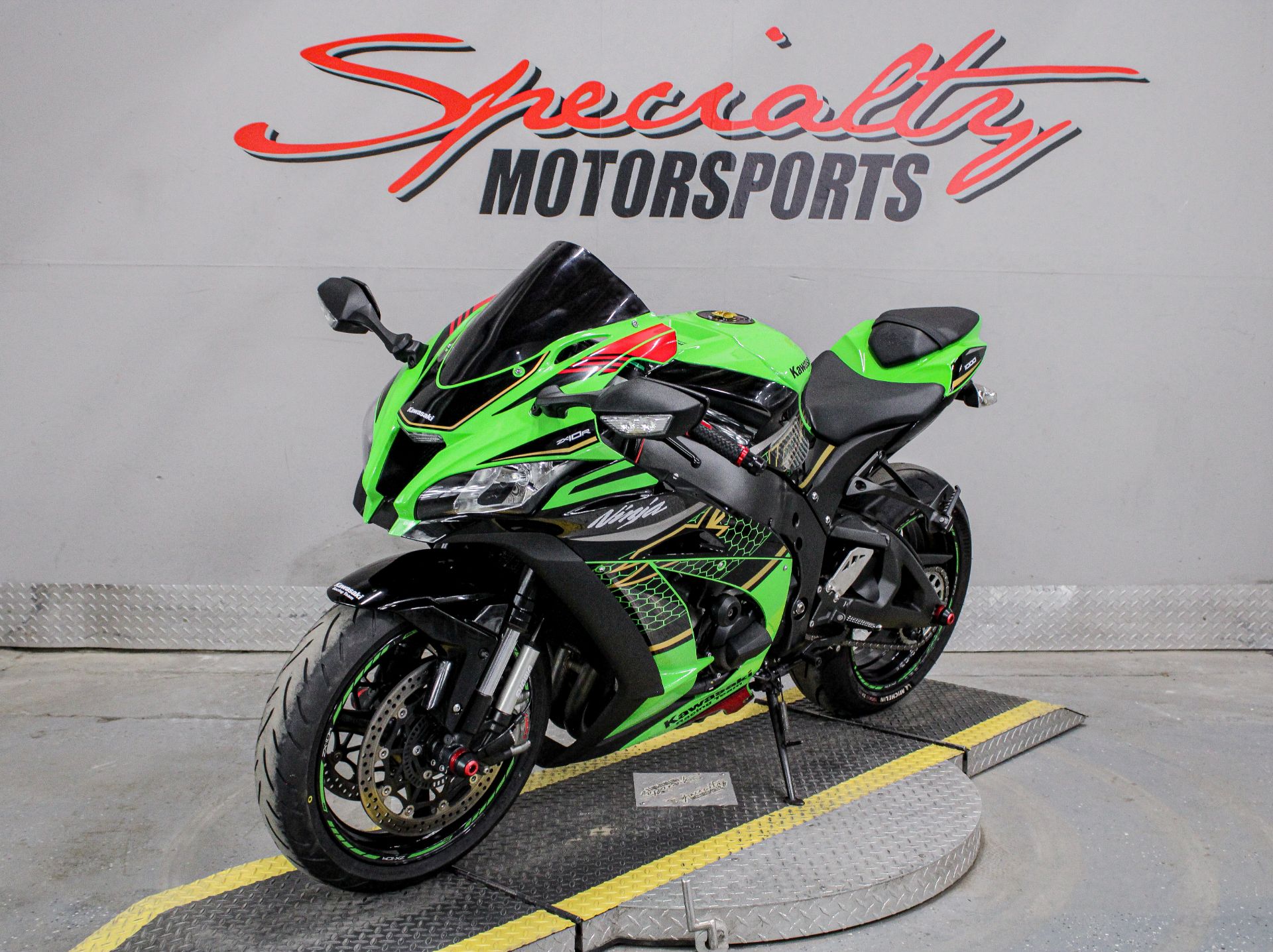 2025 New Kawasaki Ninja ZX-4RR ABS SOLD at SF Moto Serving