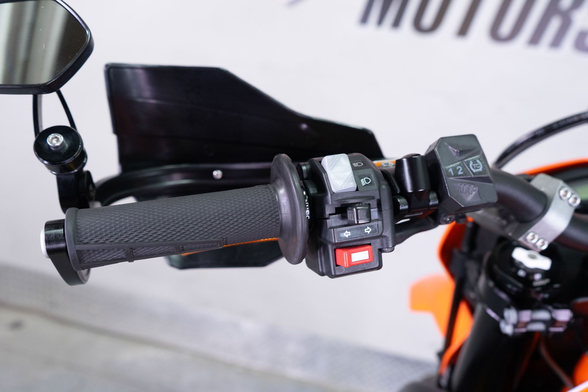 2023 KTM 690 SMC R in Sacramento, California - Photo 14