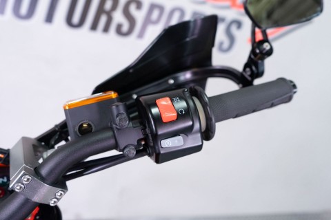 2023 KTM 690 SMC R in Sacramento, California - Photo 15