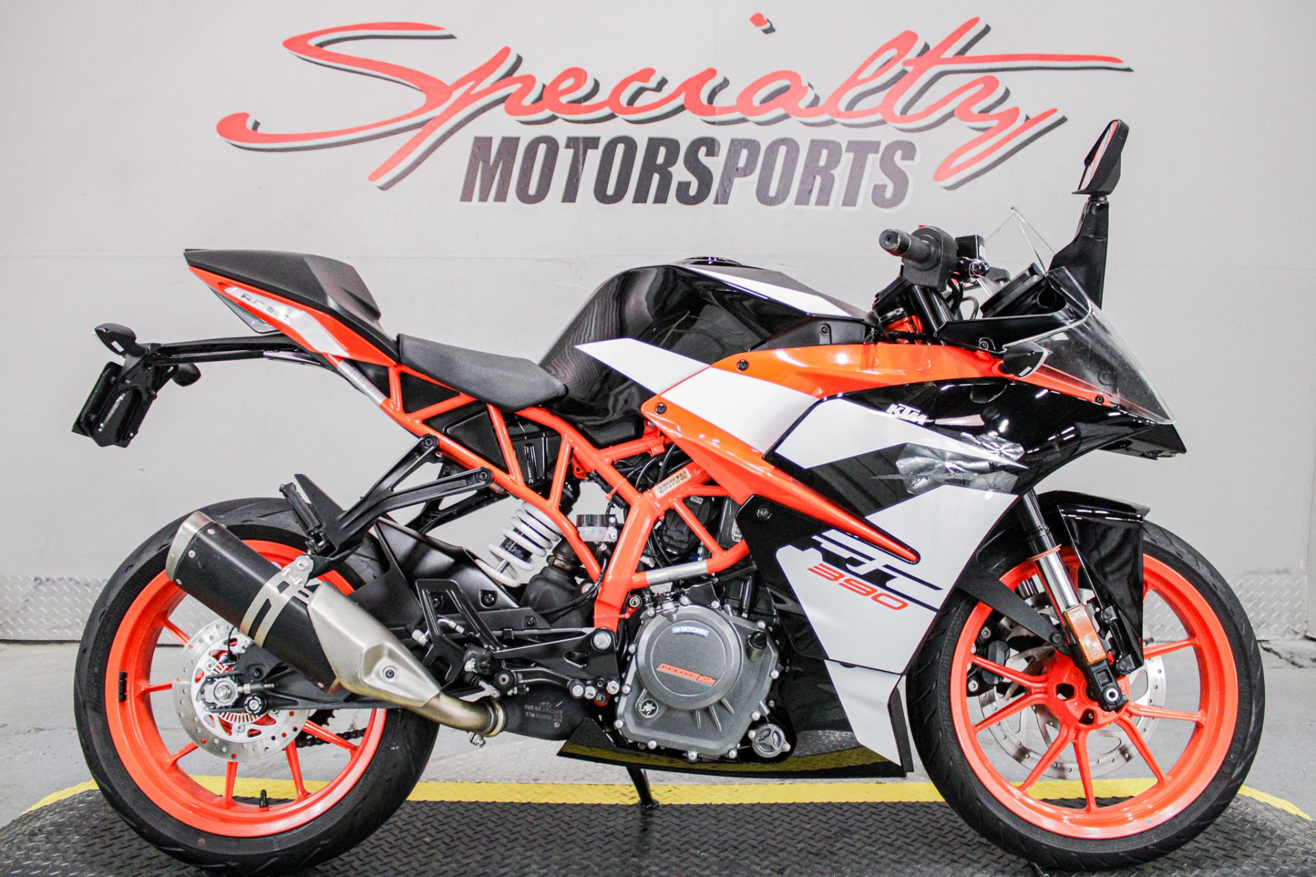 Specialty Motorsports - Photo 1