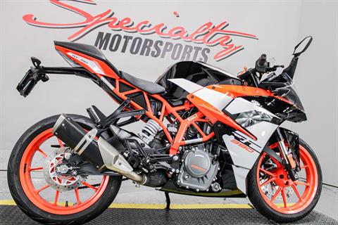 Lower Right Side Angle - Photo 15