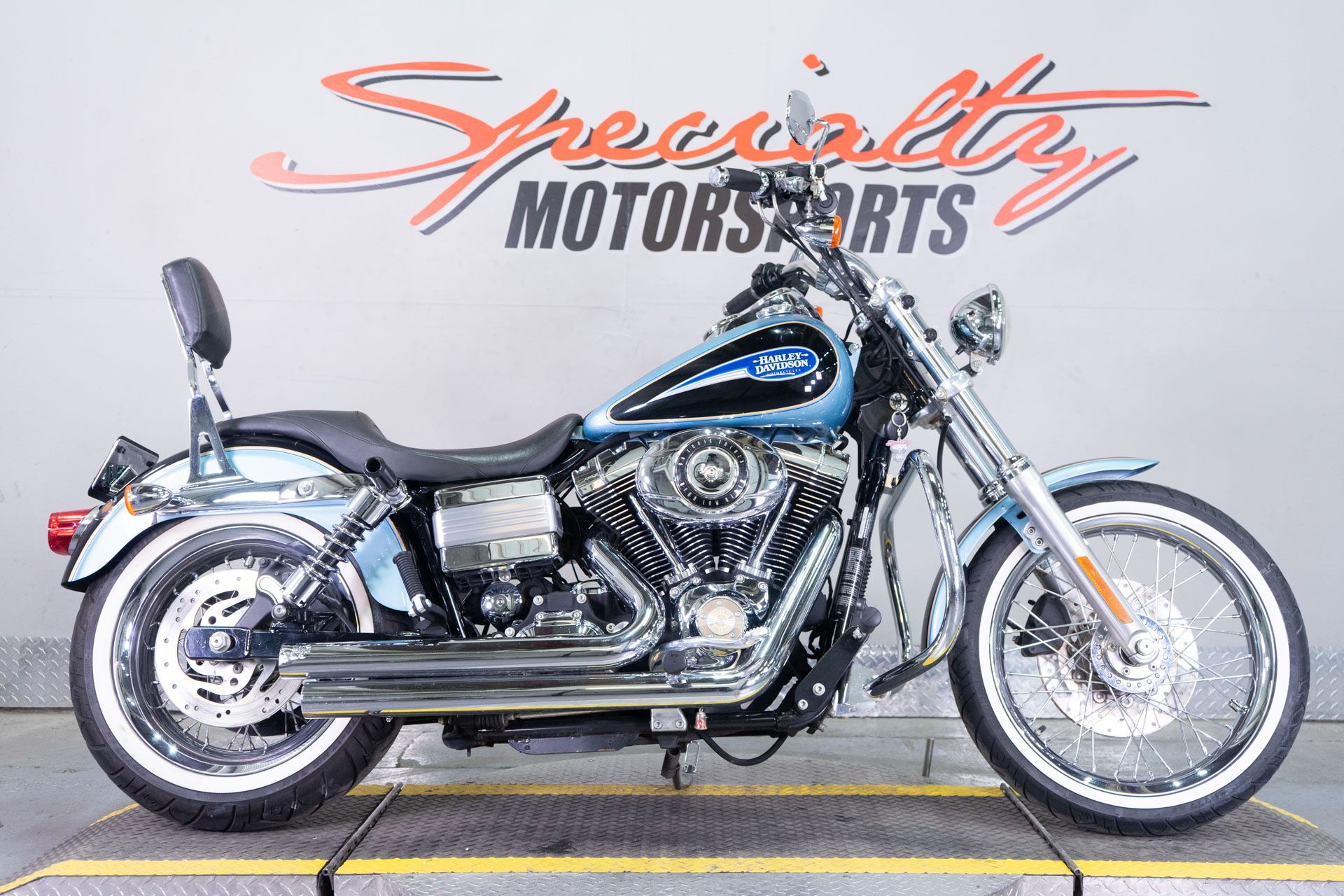 2007 Harley-Davidson Dyna® Low Rider® in Sacramento, California - Photo 1