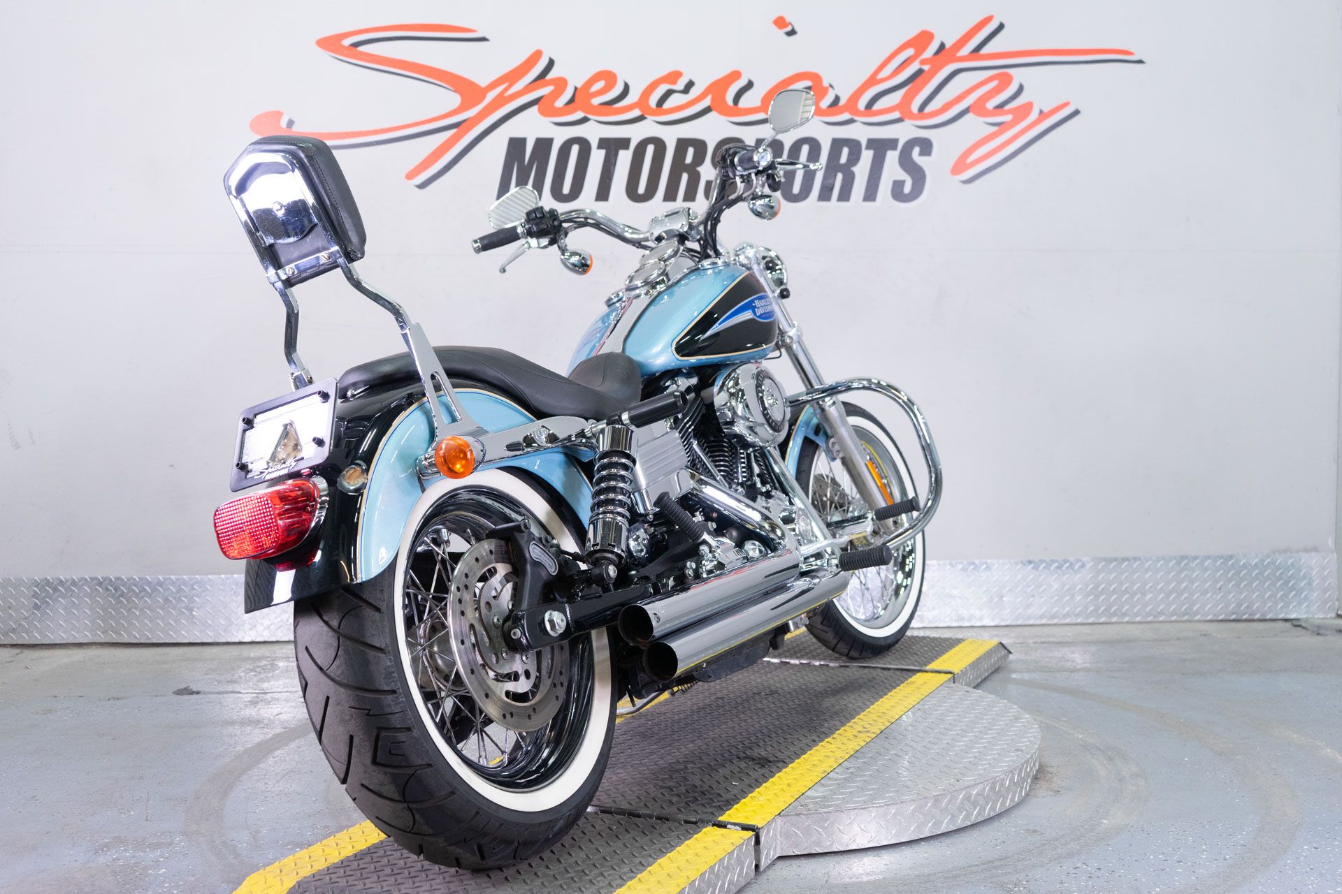 2007 Harley-Davidson Dyna® Low Rider® in Sacramento, California - Photo 6