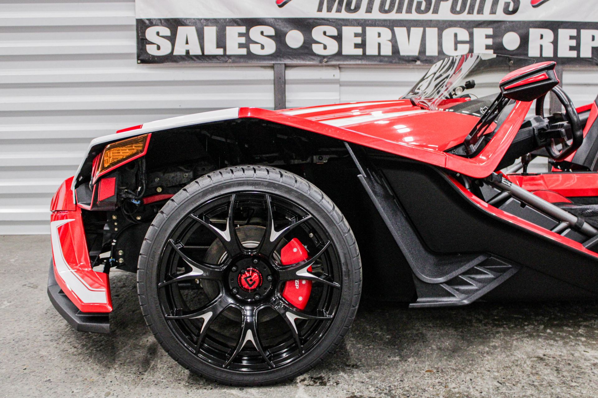 2015 Polaris Slingshot SL in Sacramento, California - Photo 5