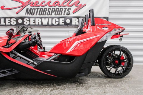 2015 Polaris Slingshot SL in Sacramento, California - Photo 6
