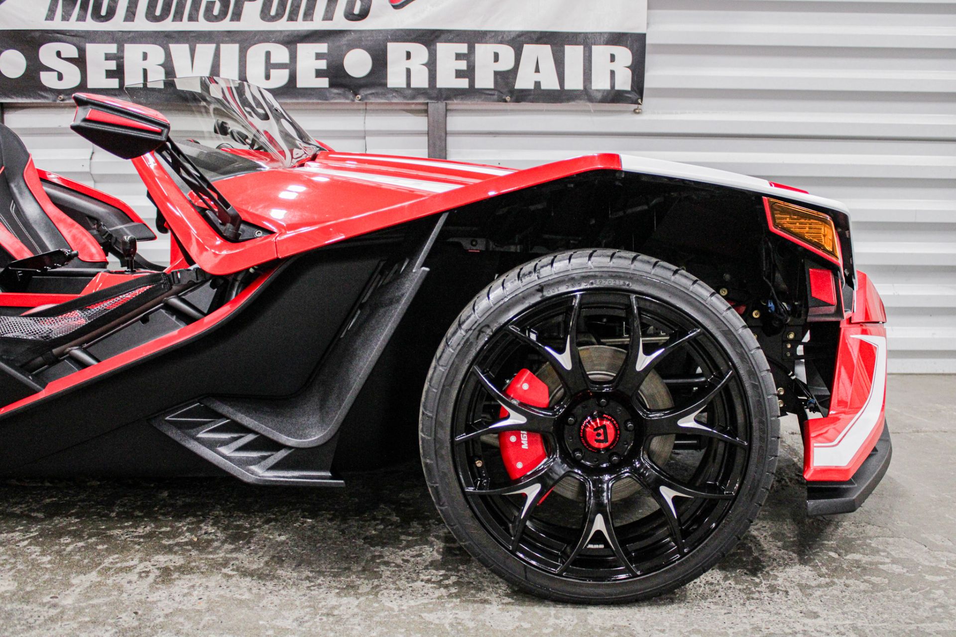 2015 Polaris Slingshot SL in Sacramento, California - Photo 11