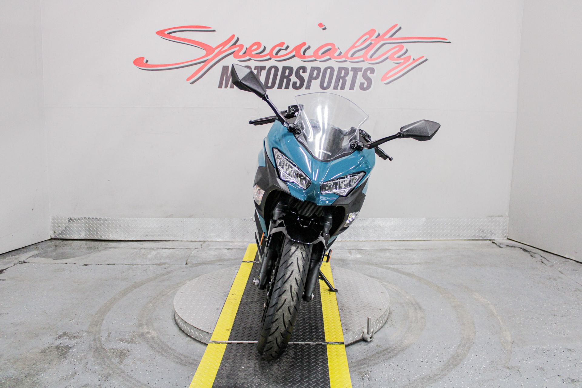 Front View - Photo 12