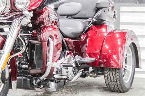2015 Harley-Davidson Tri Glide® Ultra in Sacramento, California - Photo 4