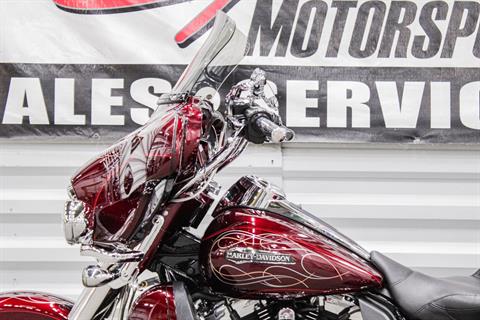 2015 Harley-Davidson Tri Glide® Ultra in Sacramento, California - Photo 6