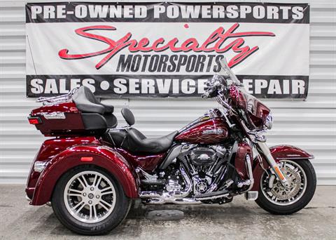 2015 Harley-Davidson Tri Glide® Ultra in Sacramento, California - Photo 13