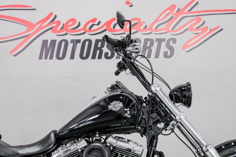 2010 Harley-Davidson Dyna® Wide Glide® in Sacramento, California - Photo 2