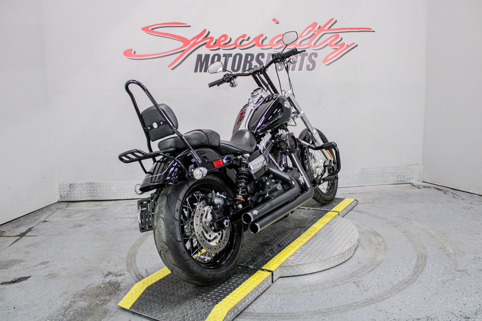 2010 Harley-Davidson Dyna® Wide Glide® in Sacramento, California - Photo 5