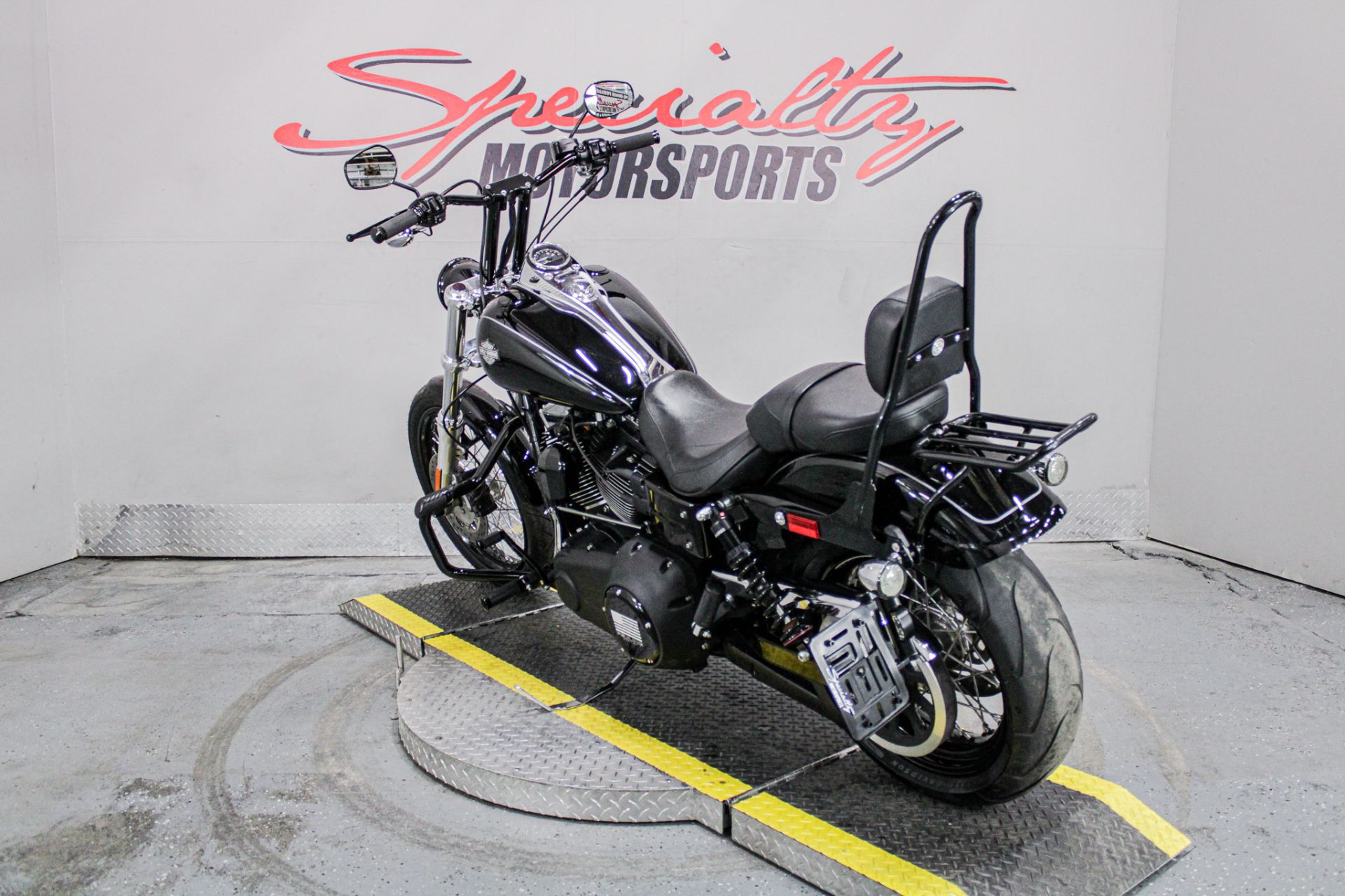 2010 Harley-Davidson Dyna® Wide Glide® in Sacramento, California - Photo 7