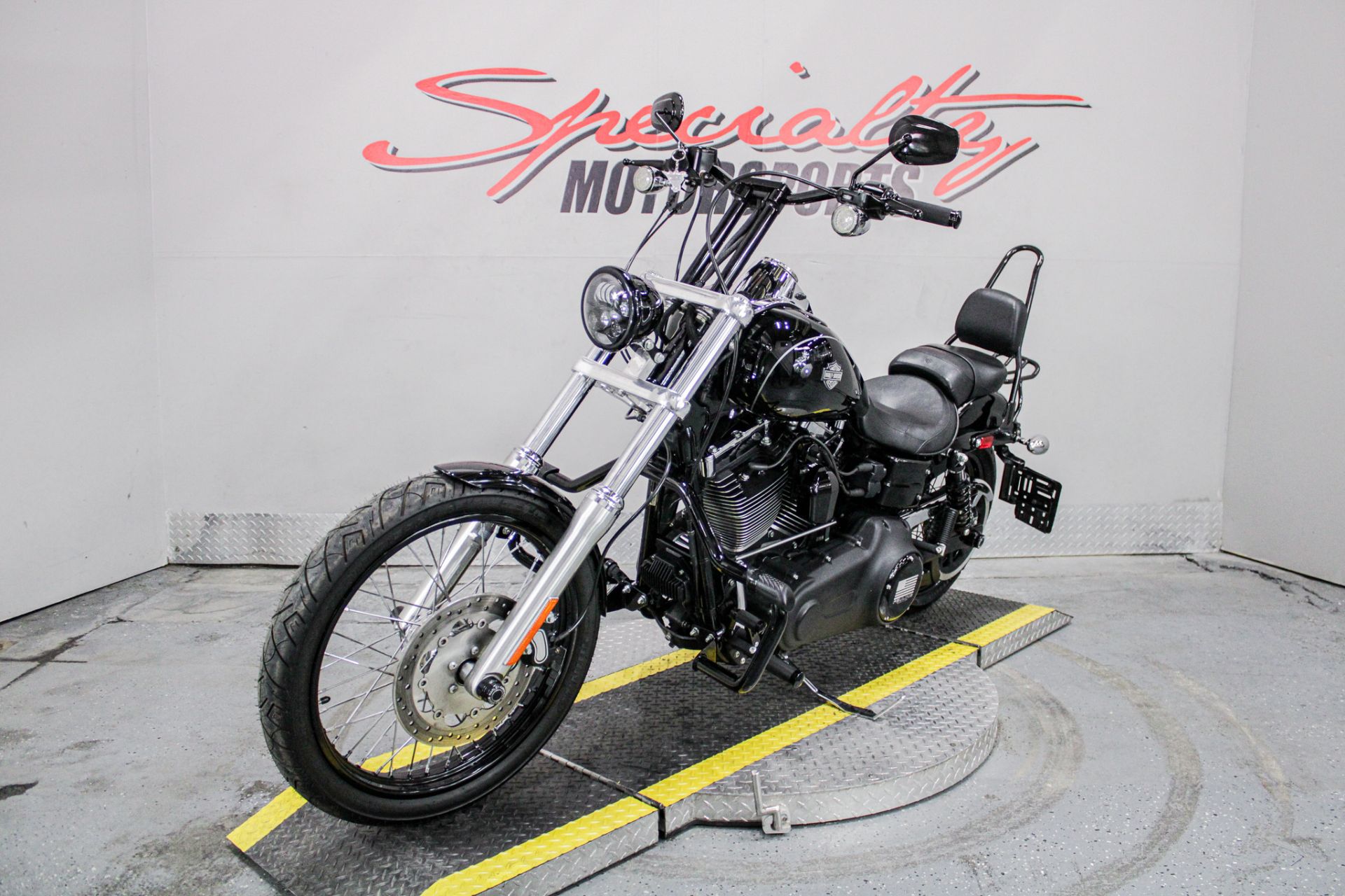 2010 Harley-Davidson Dyna® Wide Glide® in Sacramento, California - Photo 10