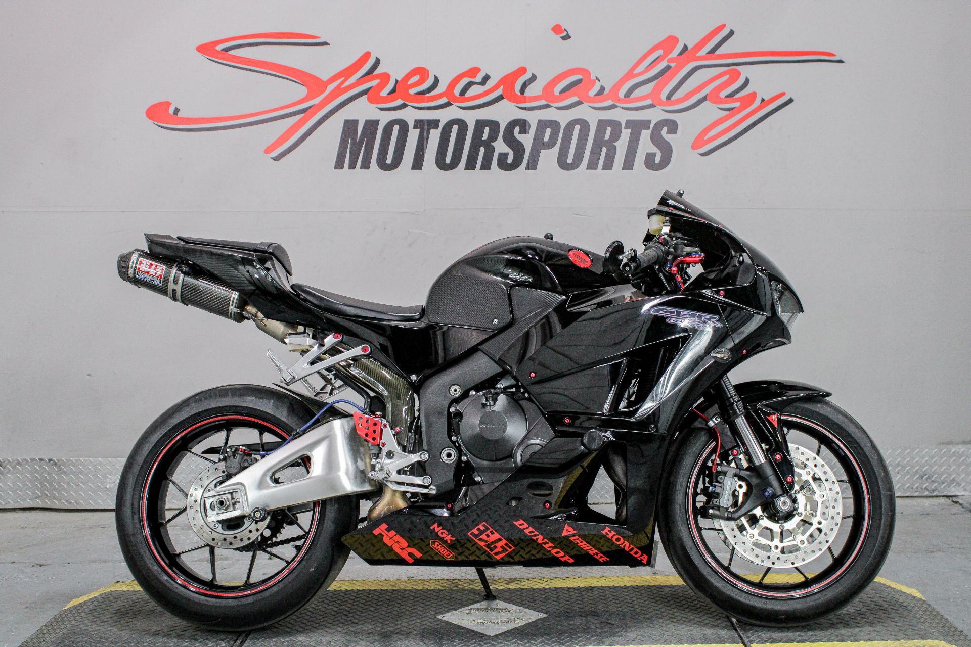 2007 Big Dog PITBULL - 1916cc Standard Equipment & Specs