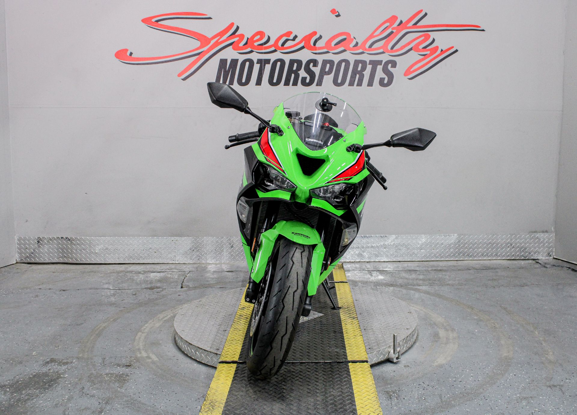 【パコ】さえら　ヒスクローネ New 2024 Kawasaki Ninja ZX-6R KRT Edition, Valparaiso IN