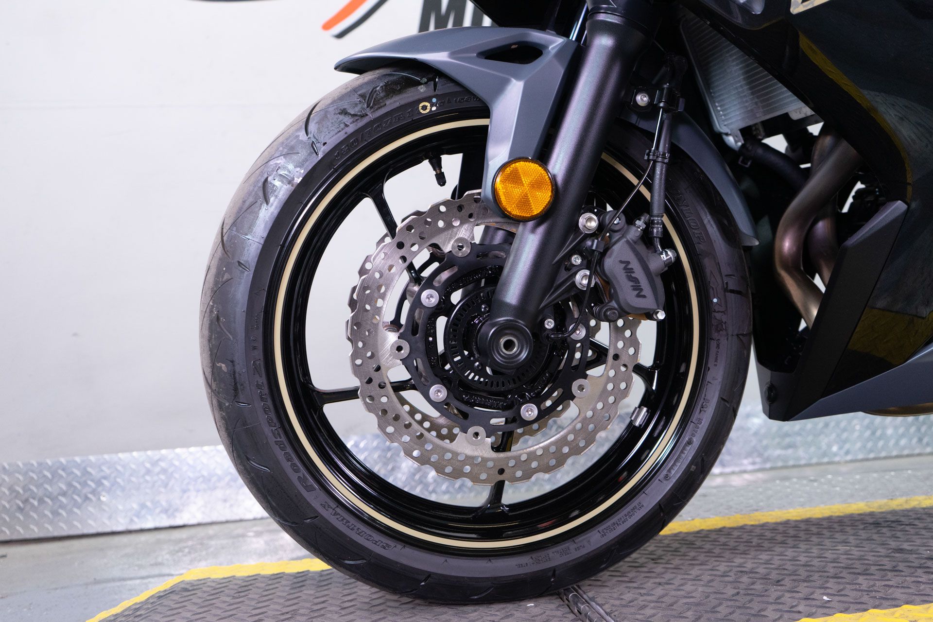 2024 Kawasaki Ninja 650 in Sacramento, California - Photo 11