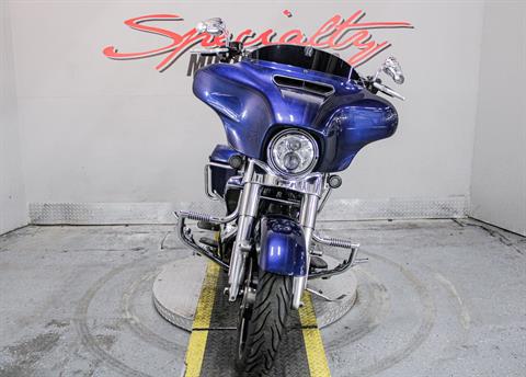 HAR671372 - 2022 - Harley-Davidson - Street Glide® Front View - Photo 12