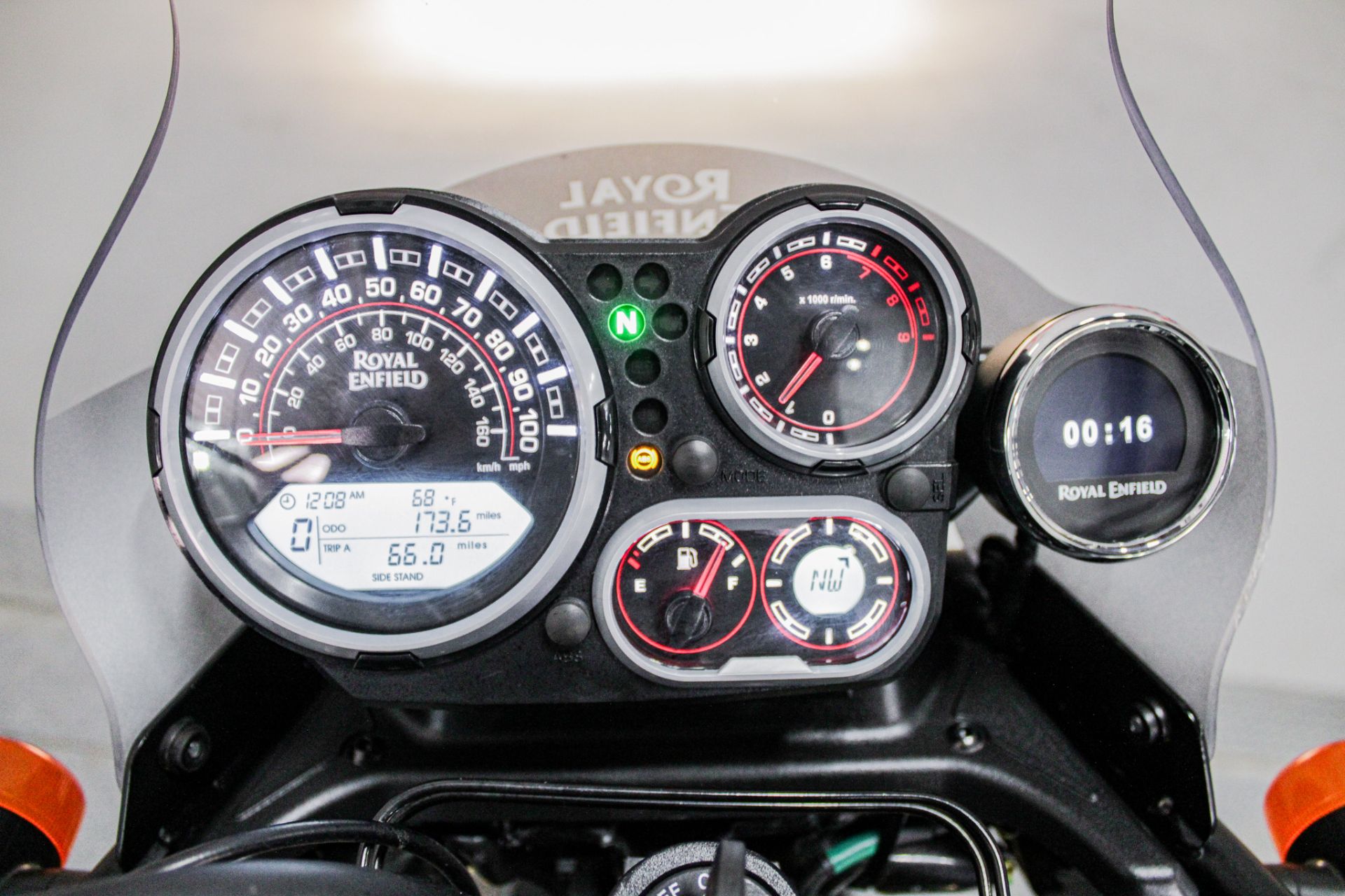 2022 Royal Enfield Himalayan in Sacramento, California - Photo 17