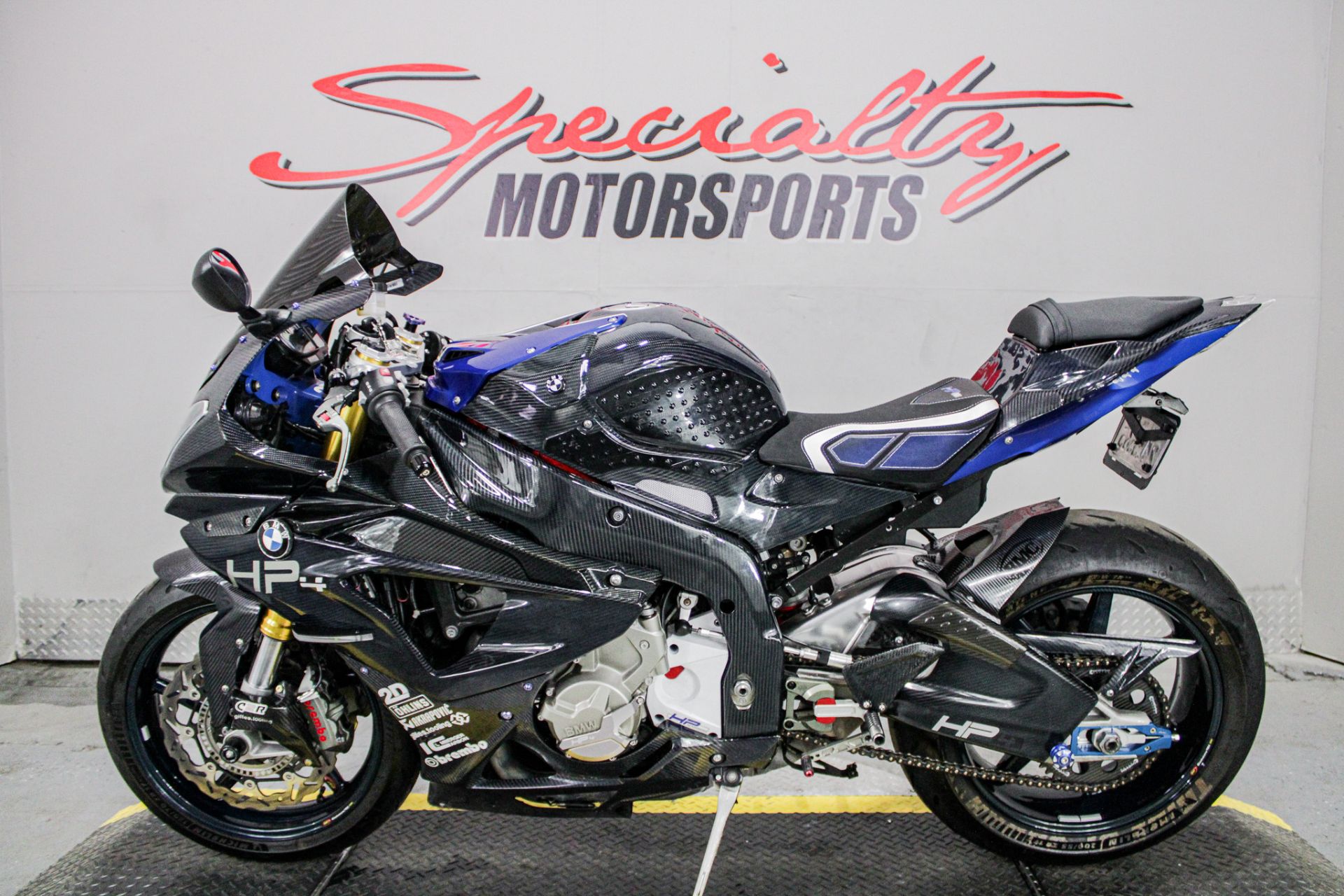 2014 BMW HP4 in Sacramento, California - Photo 8