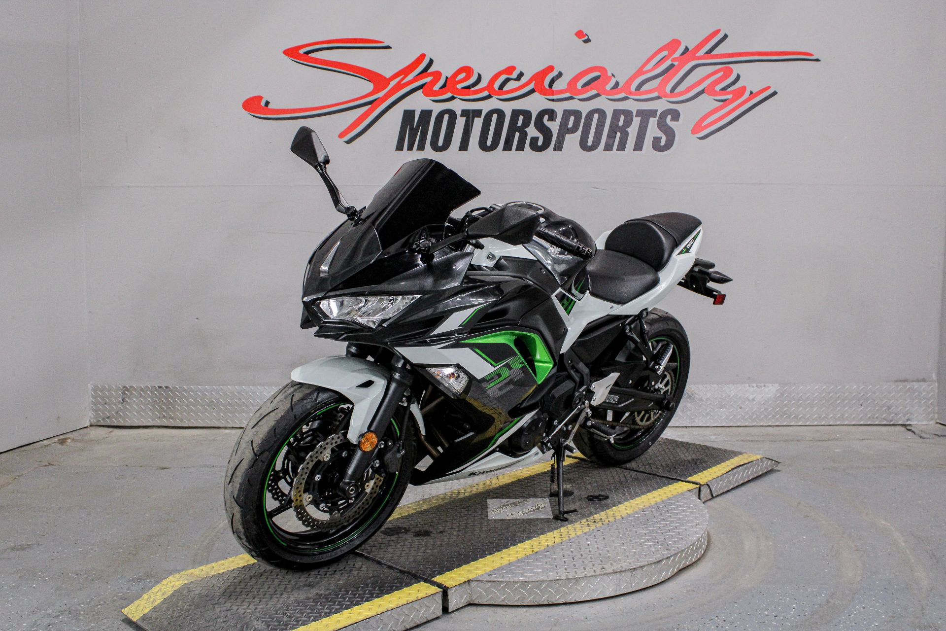 Used 2022 Kawasaki Ninja 650 | Motorcycles in Sacramento CA