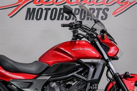 2014 Honda CTX®700N in Sacramento, California - Photo 2