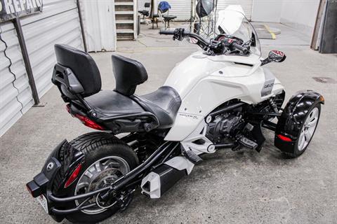 2015 Can-Am Spyder® F3 SE6 in Sacramento, California - Photo 9