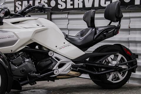 2015 Can-Am Spyder® F3 SE6 in Sacramento, California - Photo 4