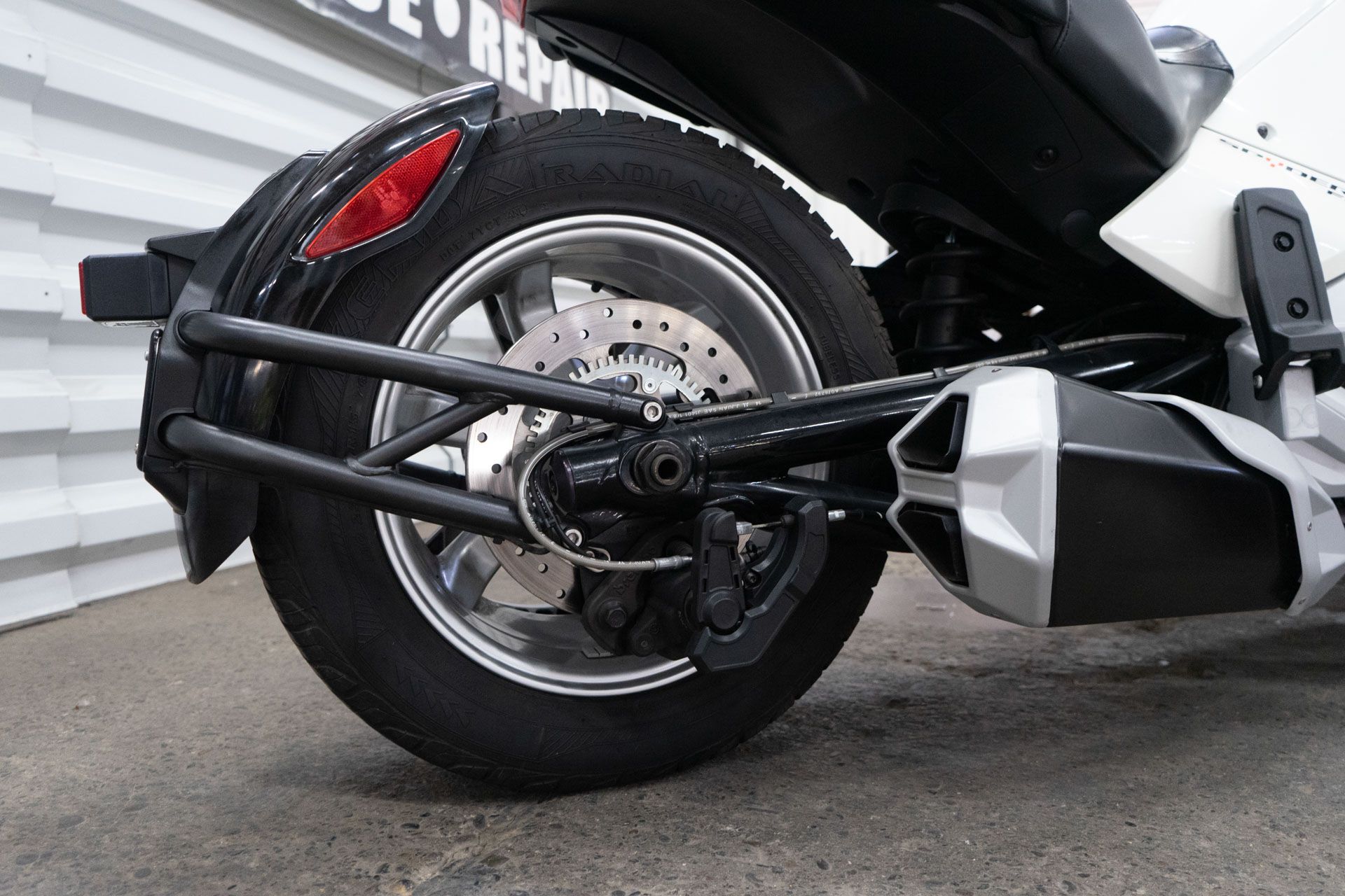 2015 Can-Am Spyder® F3 SE6 in Sacramento, California - Photo 11