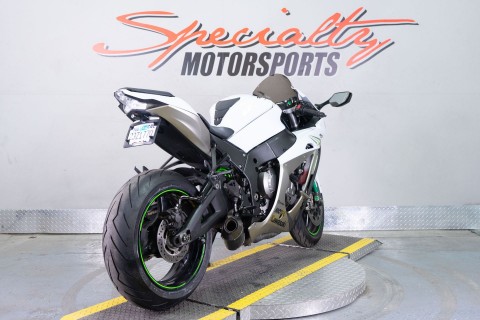 2017 Kawasaki Ninja ZX-10R ABS in Sacramento, California - Photo 6