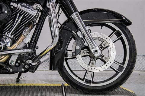 2016 Harley-Davidson Road Glide® Special in Sacramento, California - Photo 3