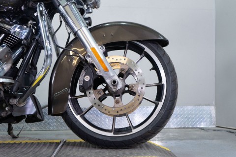 2021 Harley-Davidson Street Glide® in Sacramento, California - Photo 8