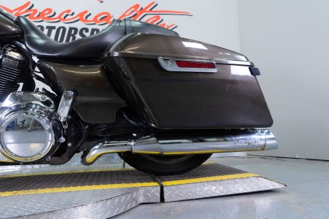 2021 Harley-Davidson Street Glide® in Sacramento, California - Photo 12