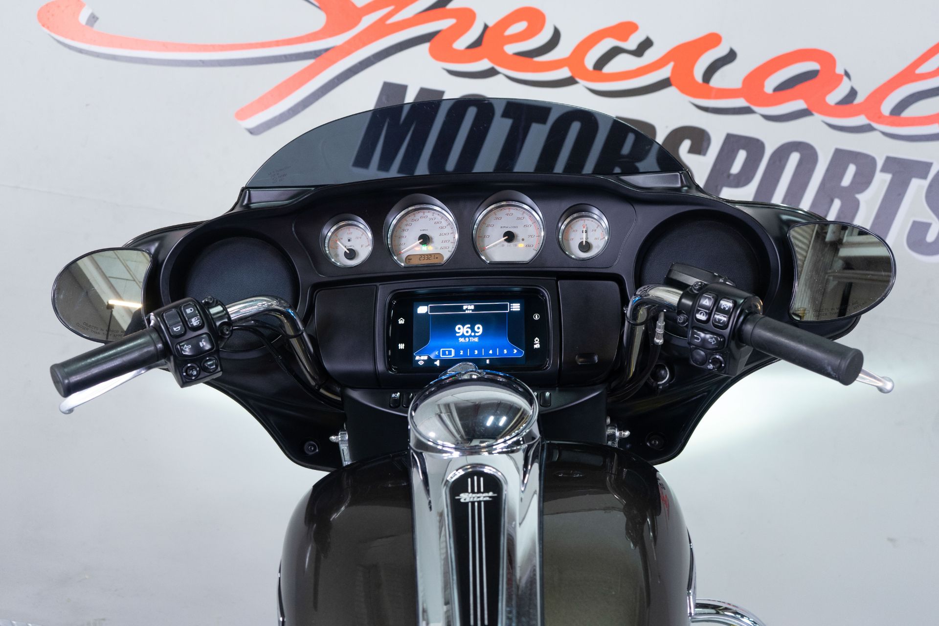 2021 Harley-Davidson Street Glide® in Sacramento, California - Photo 18