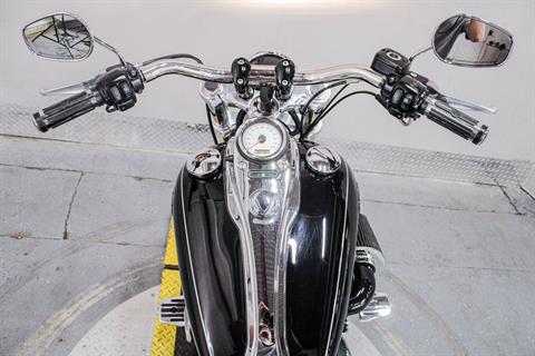 2011 Harley-Davidson Dyna® Wide Glide® in Sacramento, California - Photo 17
