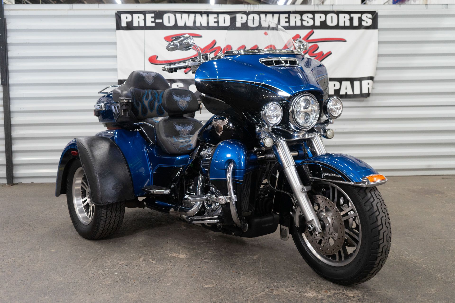 2018 Harley-Davidson Tri Glide® Ultra in Sacramento, California - Photo 16